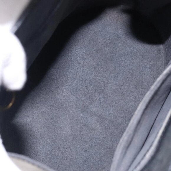 LOUIS VUITTON Epi Cluny Shoulder Bag Black M52252 LV Auth gh354 - Picture 14 of 16
